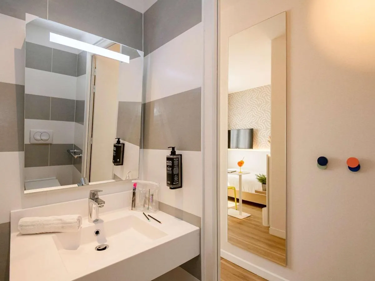 Ibis Styles Nice Cap 3000 Aeroport Saint-Laurent-du-Var Hotel