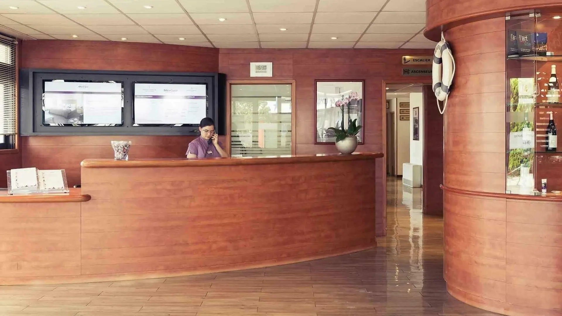 Отель Ibis Styles Nice Cap 3000 Aeroport Сен-Лоран-дю-Вар
